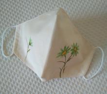 Mascarilla pintada a mano