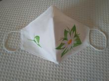 Mascarilla pintada a mano
