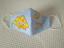 Mascarilla infantil pintada a mano