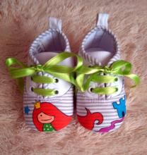Zapatillas de Rayas con Sirena